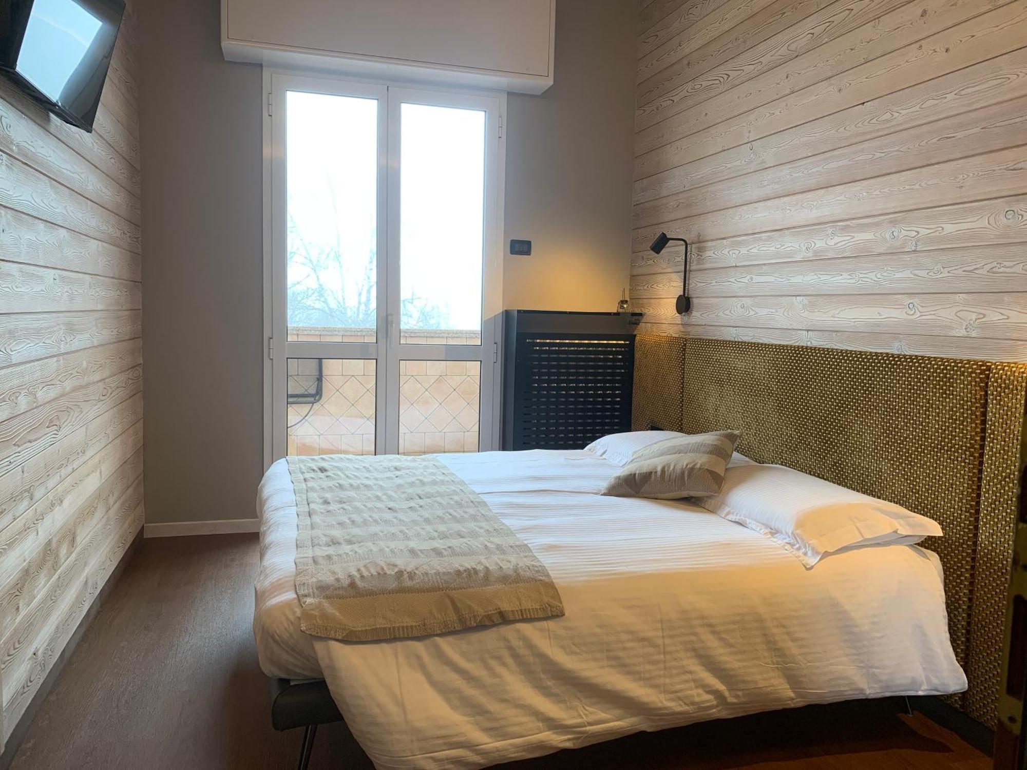 Albergo Moderno & Spa Fuipiano Valle Imagna Eksteriør bilde